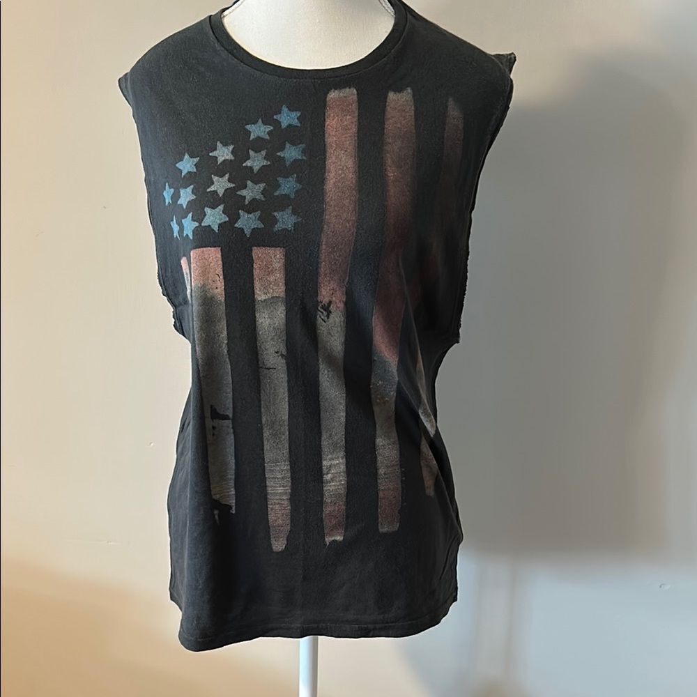 American Eagle 100% cotton Black oversized Sleeveless Flag Graphic Tee. Size XS